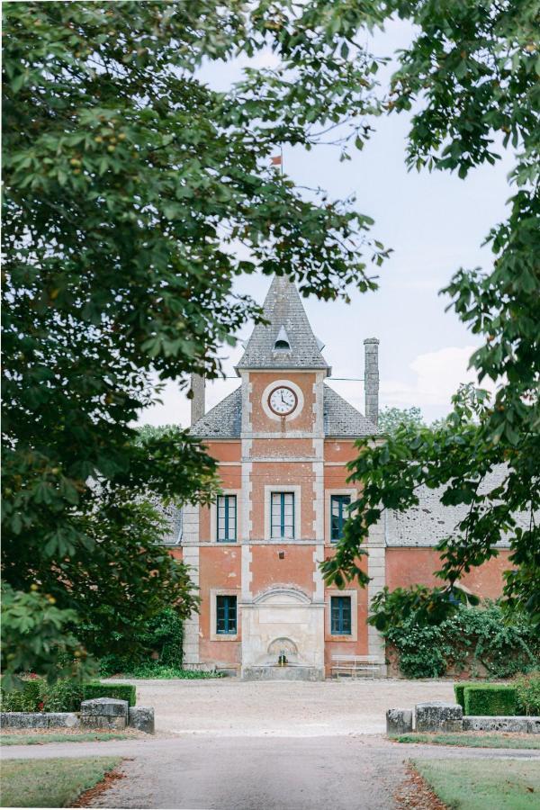 Chateau Du Domaine Du Reveillon Hotel Entrains-sur-Nohain Exterior photo